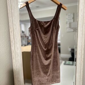Windsor Velvet Mini Dress in Brown